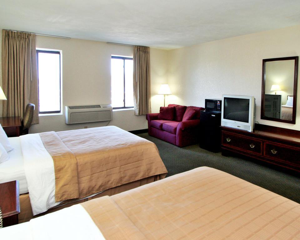 Quality Inn Waynesboro - Skyline Drive Экстерьер фото