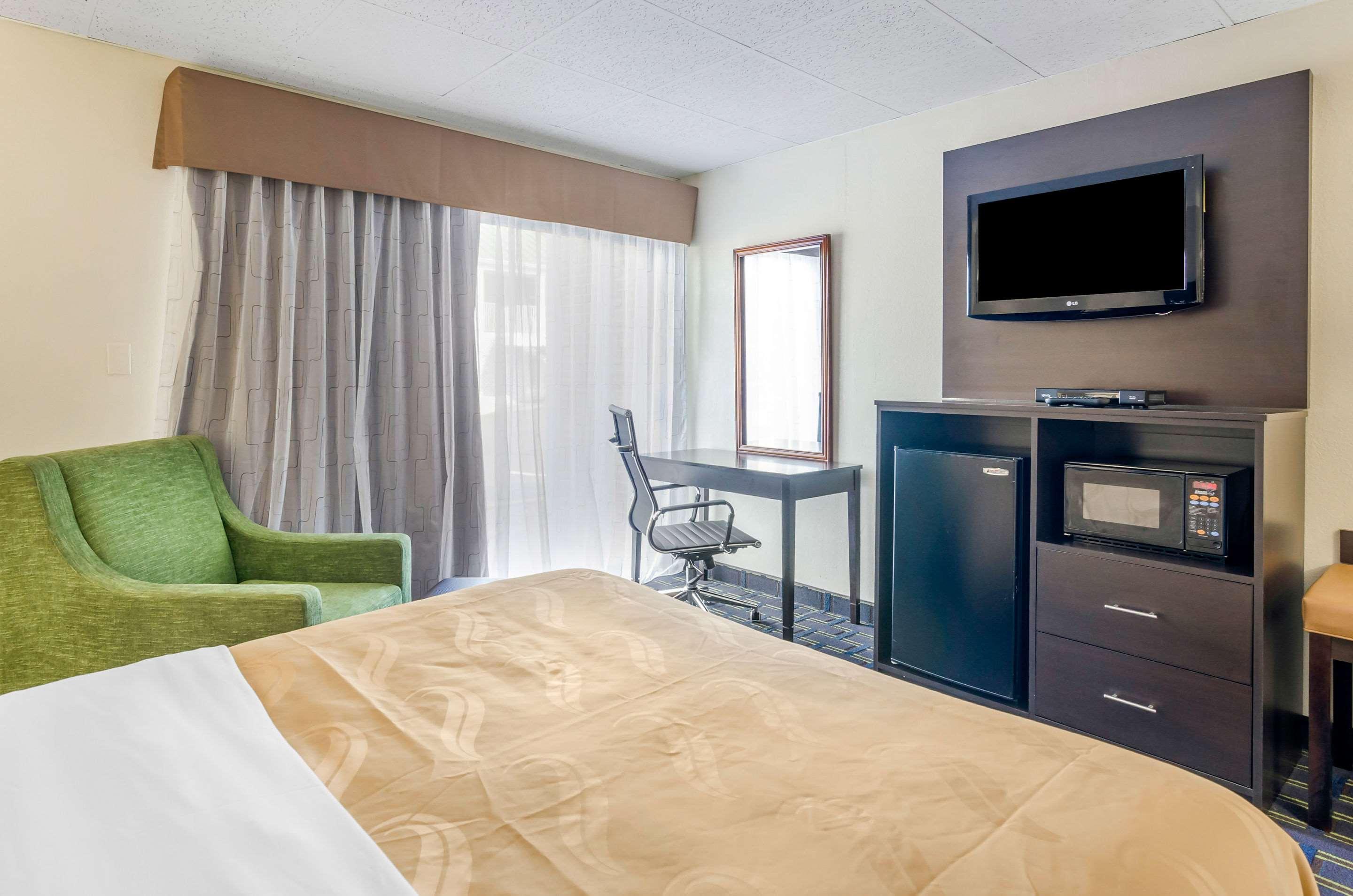 Quality Inn Waynesboro - Skyline Drive Экстерьер фото