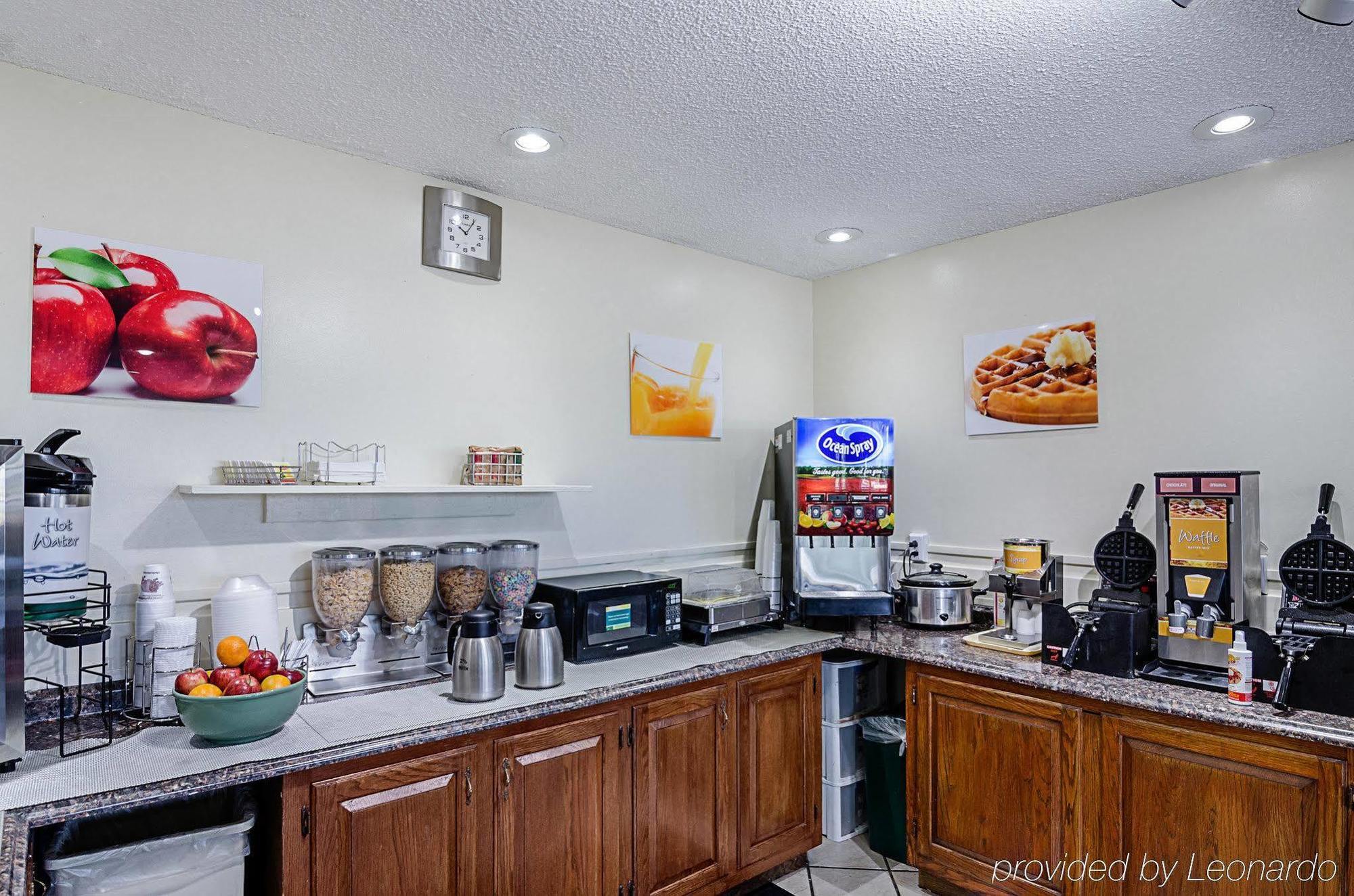 Quality Inn Waynesboro - Skyline Drive Экстерьер фото