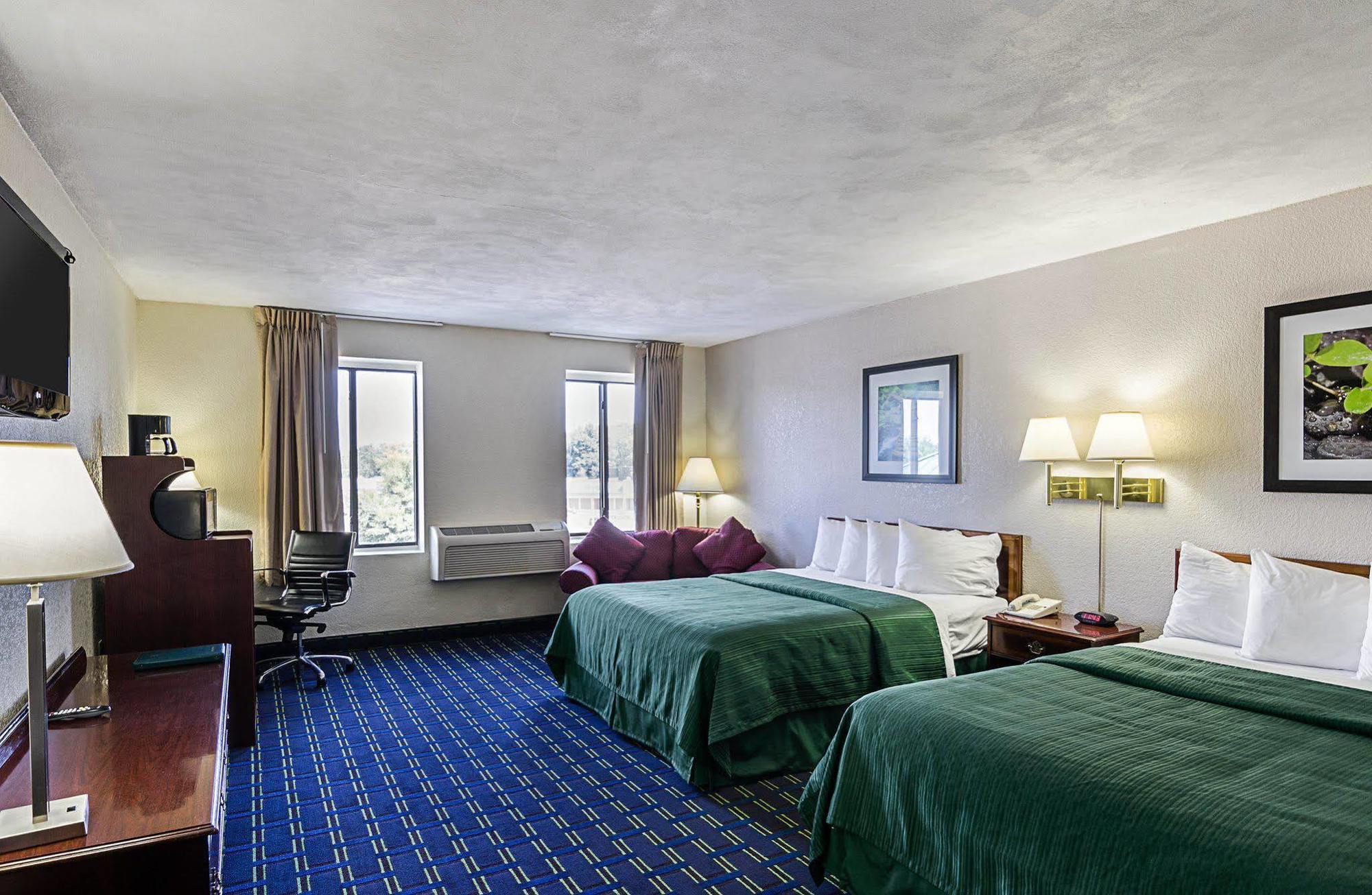 Quality Inn Waynesboro - Skyline Drive Экстерьер фото